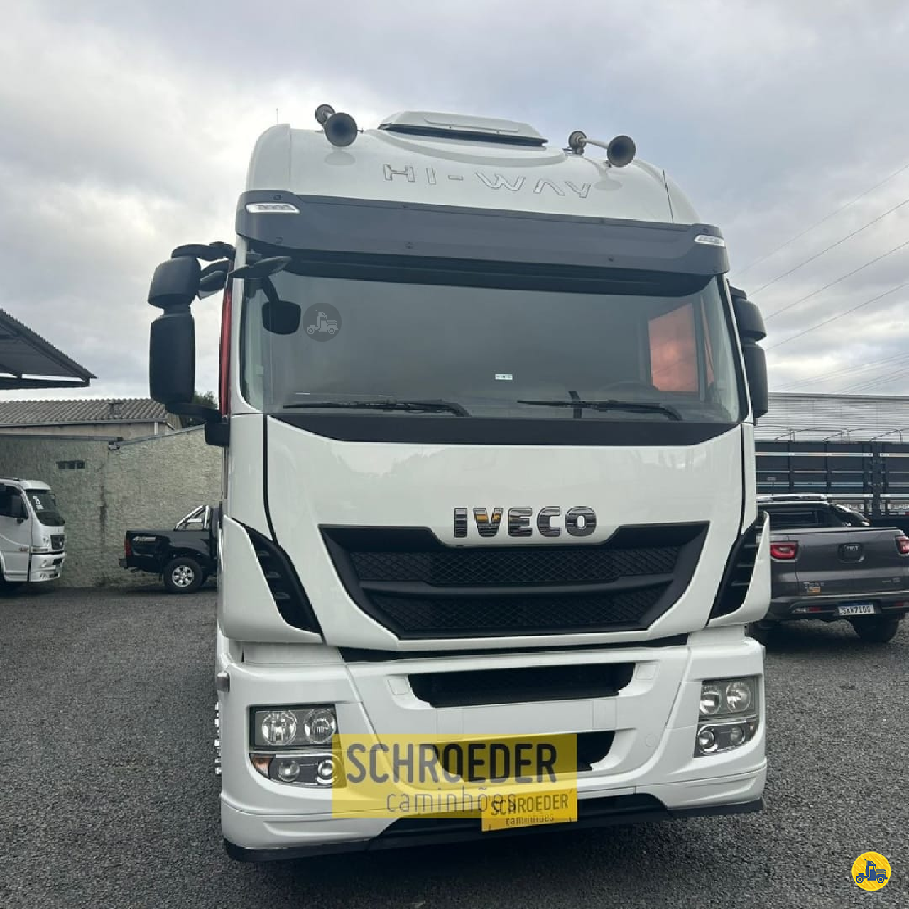 CAMINHAO IVECO STRALIS 440 Cavalo Mecânico 3/4 6x2 Schroeder Caminhões ITUPORANGA SANTA CATARINA SC